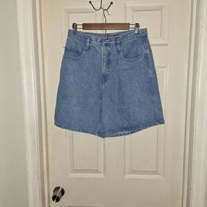 Memphis jean shorts NWT size 13/14